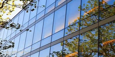 نصب شیشه اسپایدر